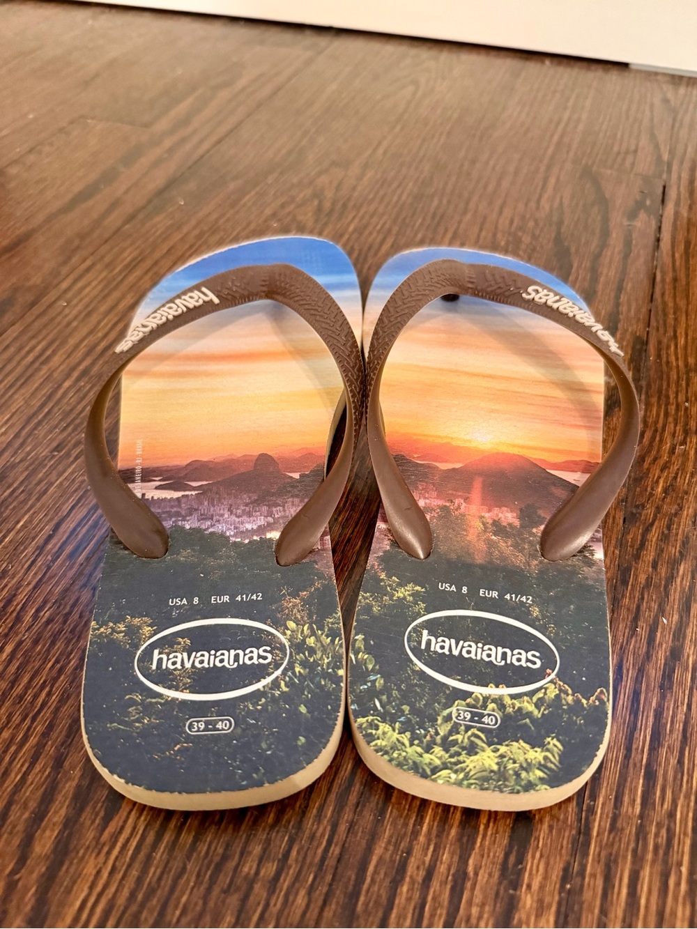 Havaianas Gradient Sunset Flip Flops - Picture 6 of 8